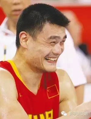 充电市场巨头博弈：国网撤了 鲶鱼来了 鲨鱼也来了