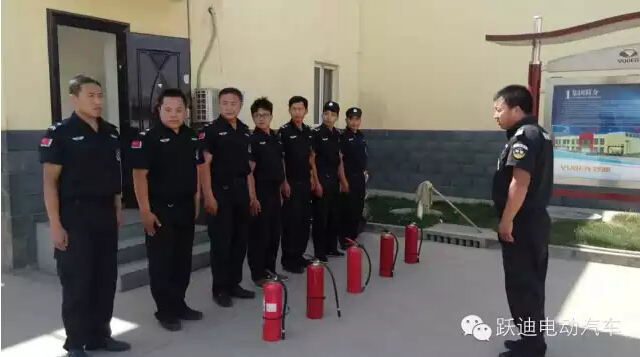 电动汽车,移动警务室