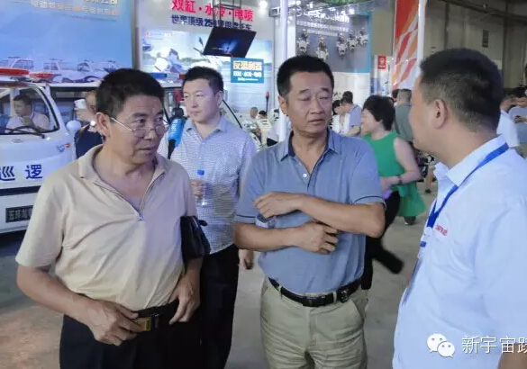 跃迪集团携旗下多款警务用车闪耀亮相2015警用装备展示推介会精彩回顾