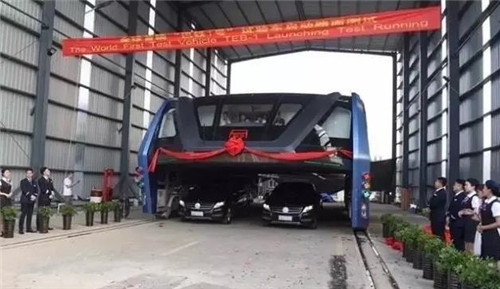 电动公交车