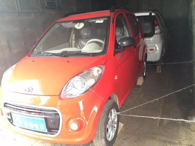 电动汽车装输完成