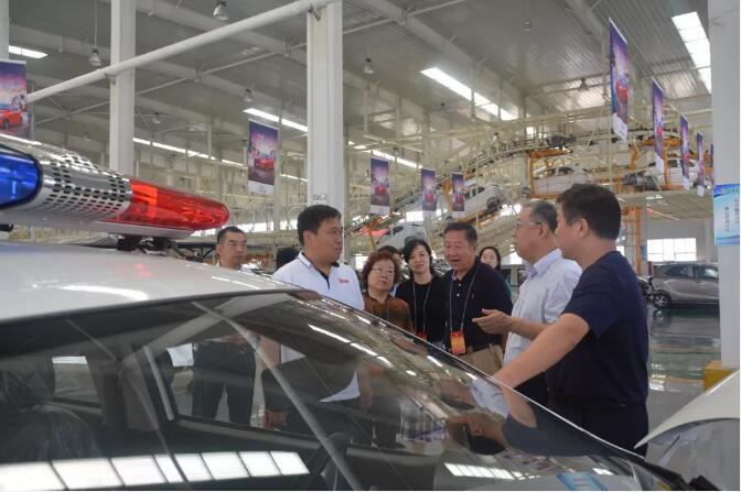 石家庄市人大常委会副主任安树国一行莅临跃迪集团参观考察