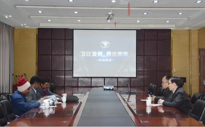 印度客商到跃迪集团参观考察
