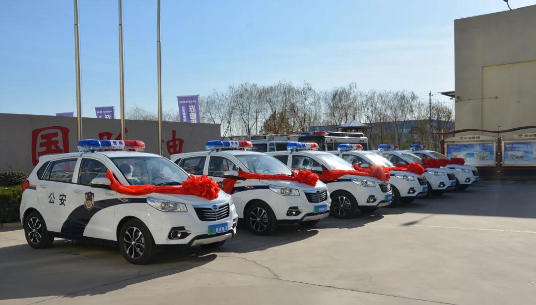 跃迪电动巡逻车装车完毕,准备发往湖北