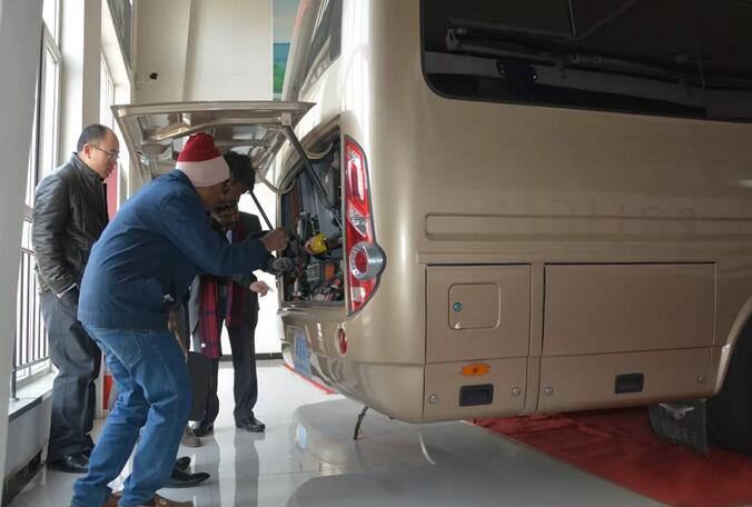 印度客商到跃迪集团参观考察