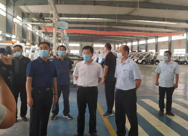 邯郸市委常委、宣传部长丁伟到跃迪集团旗下河北聚乾电动车有限公司调研