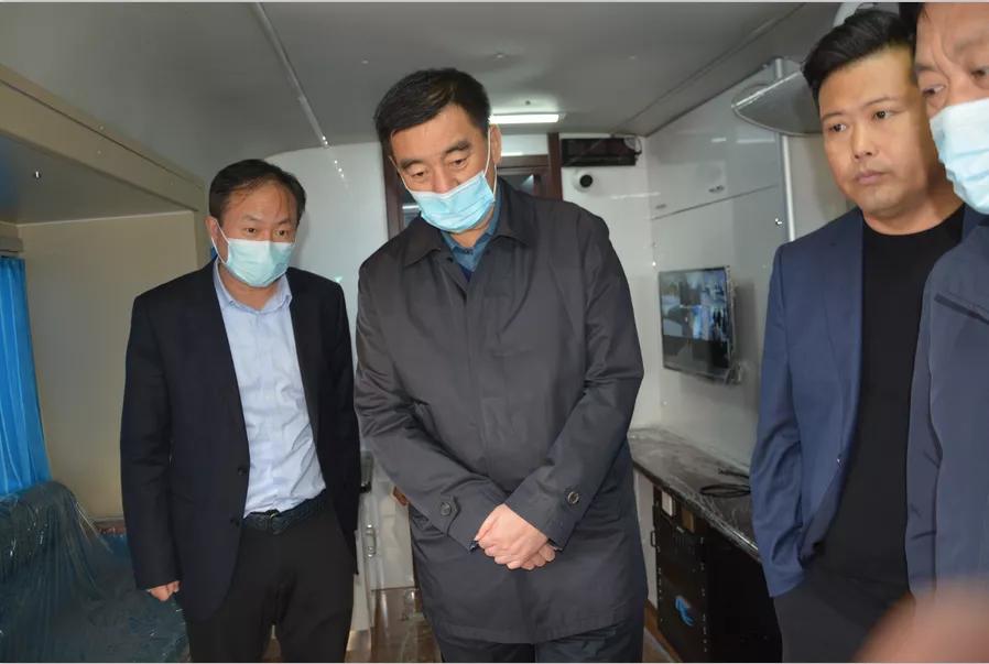可克达拉市领导一行赴跃迪集团参观考察