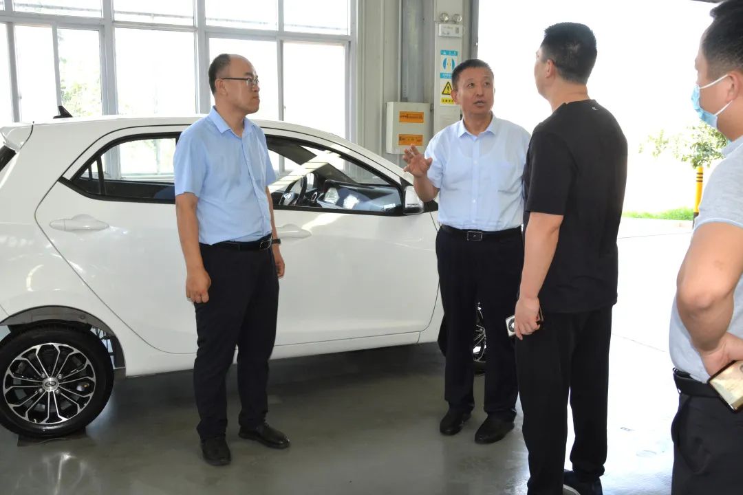 醴陵市副市长汤文一行莅临跃迪集团参观考察
