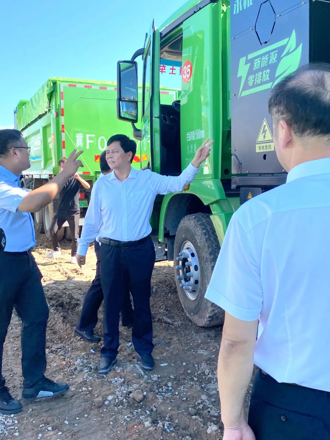 跃迪纯电动渣土自卸车—助力保定城中村改造，打造城市“新颜值”