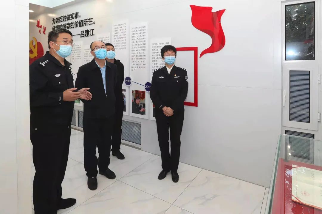 跃迪集团慰问基层一线民警 共筑警企鱼水情