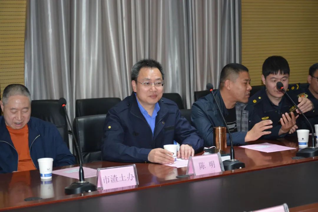 政府搭台企业唱戏石家庄市渣土办率21家企业莅临跃迪集团参观考察