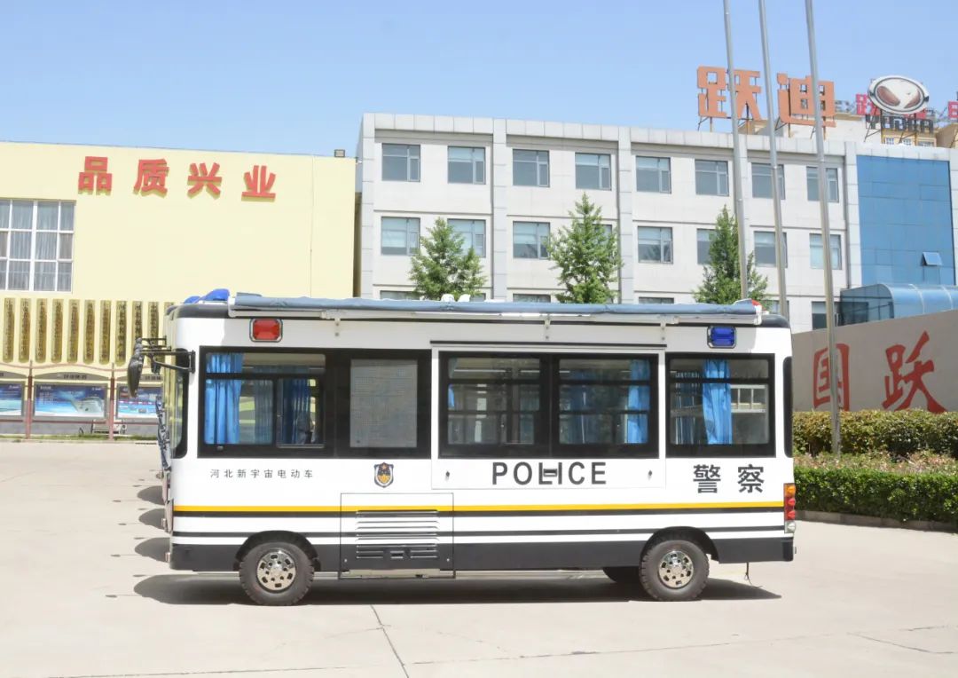 构建安全防线 零距离服务群众丨跃迪移动警务室发车