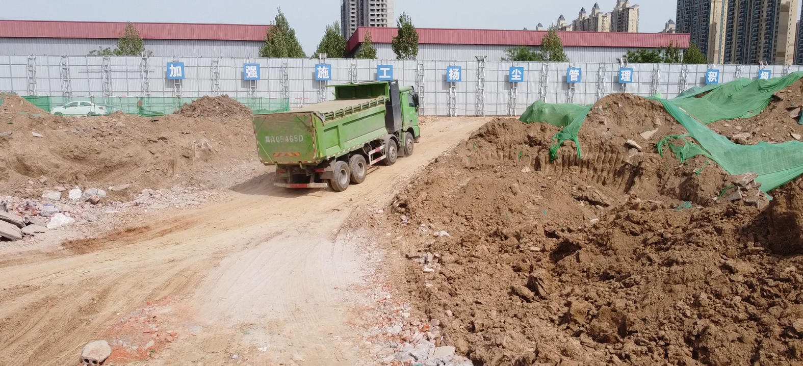 跃迪新能源渣土车-硬核实力铸就城市建设新辉煌