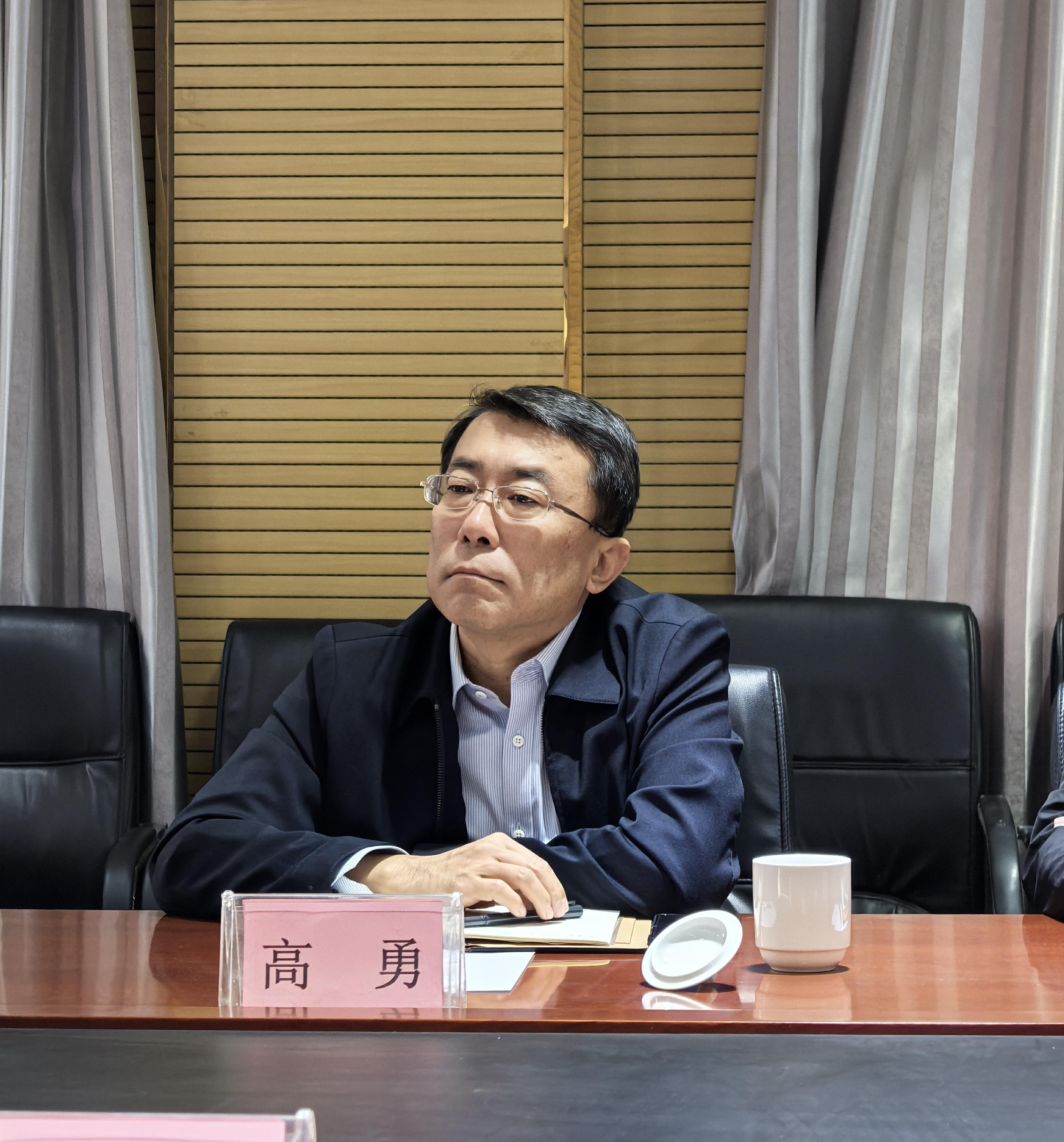 河北省商务厅副厅长任会君​一行到跃迪集团调研