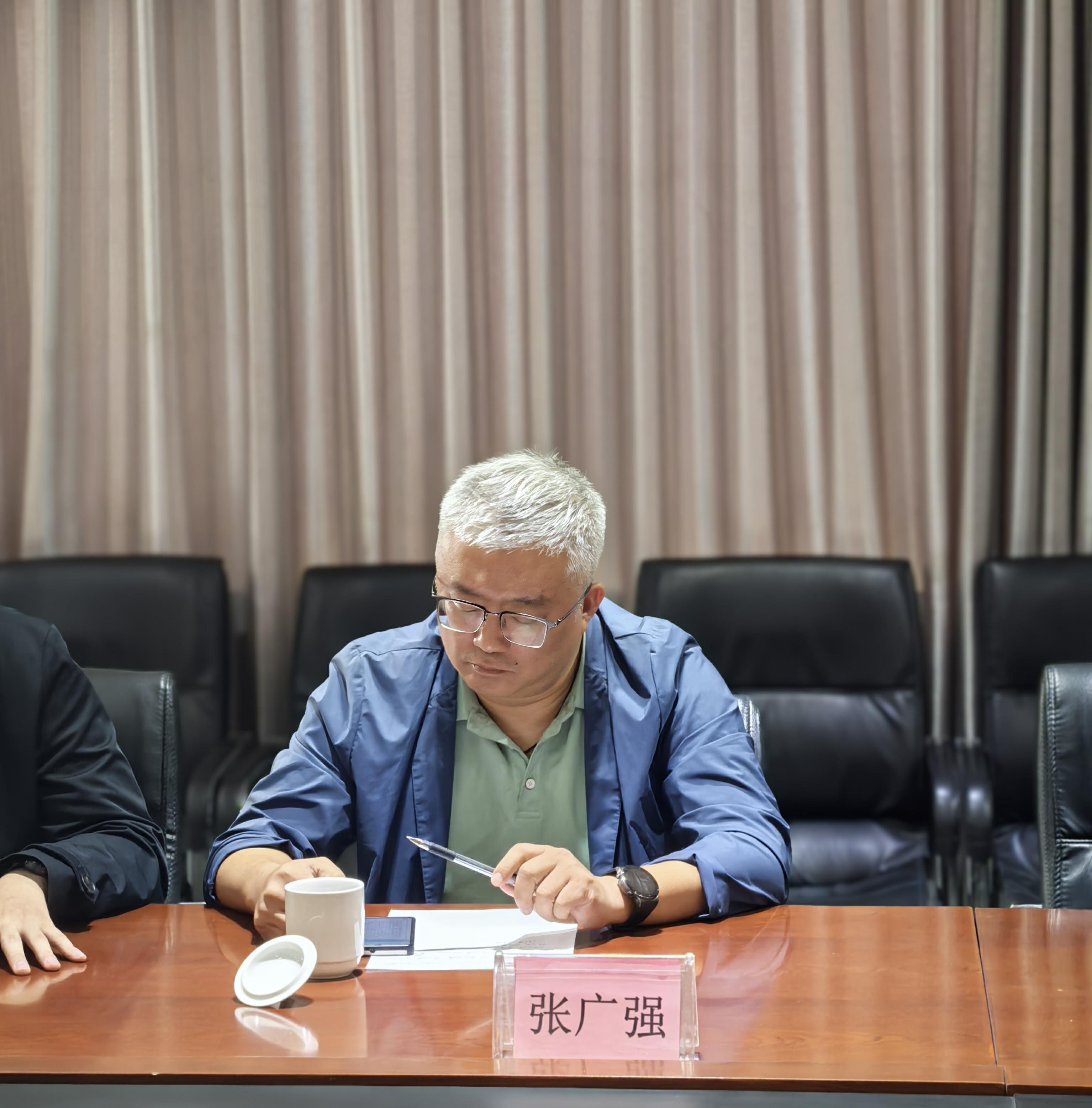 河北省商务厅副厅长任会君​一行到跃迪集团调研